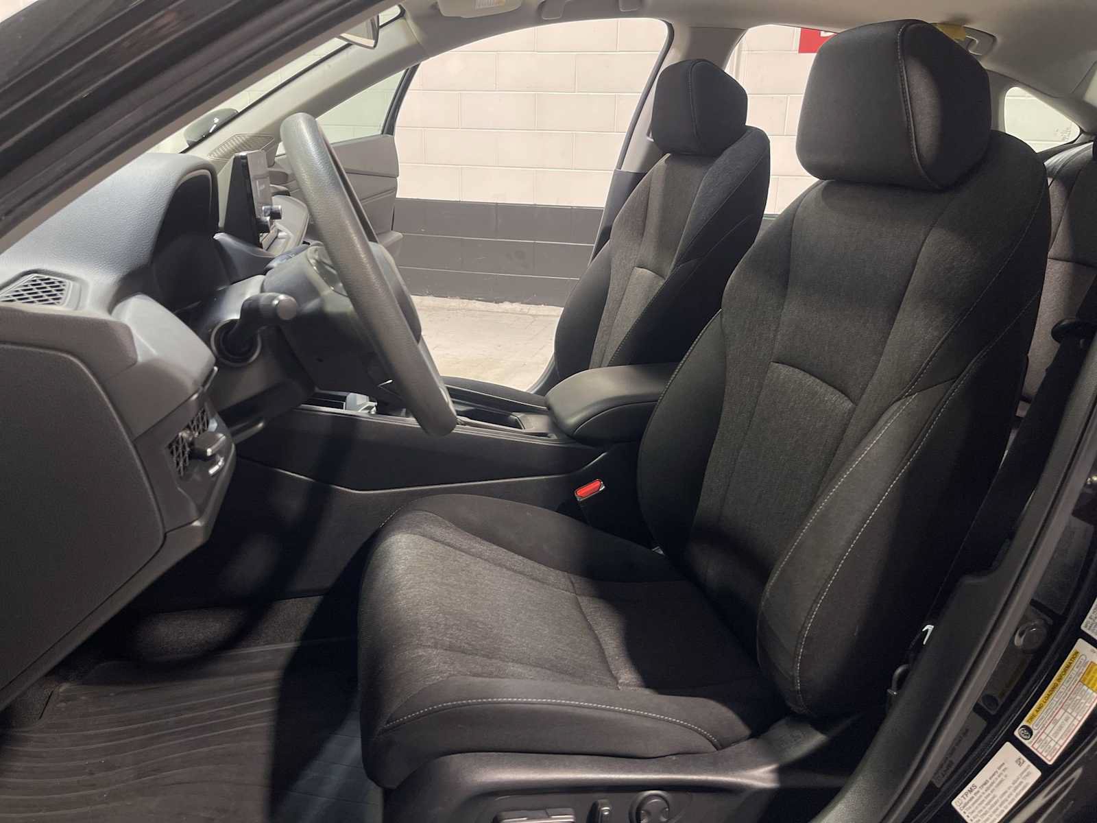 Used 2023 Honda Accord EX image 11