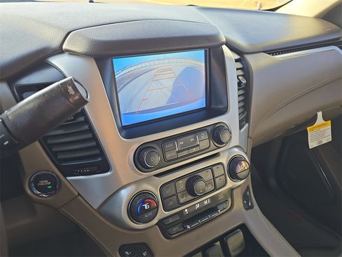 Used 2016 GMC Yukon SLT w/ Open Road Package image 24