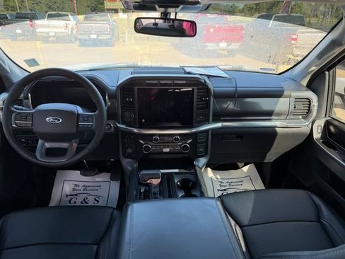 Used 2022 Ford F150 Lariat w/ Trailer Tow Package AWD/4WD image 13