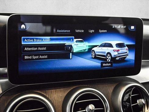 Certified 2020 Mercedes-Benz GLC 300 4MATIC image 16