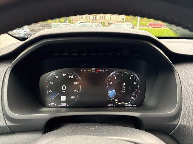 Used 2020 Volvo XC90 T5 Momentum w/ Protection Package AWD/4WD image 16