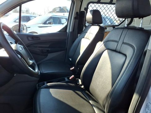 Used 2022 Ford Transit Connect XL image 21
