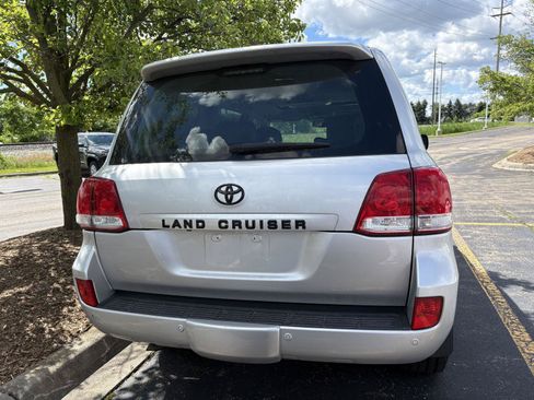 Used 2009 Toyota Land Cruiser w/ Upgrade Pkg AWD/4WD image 10