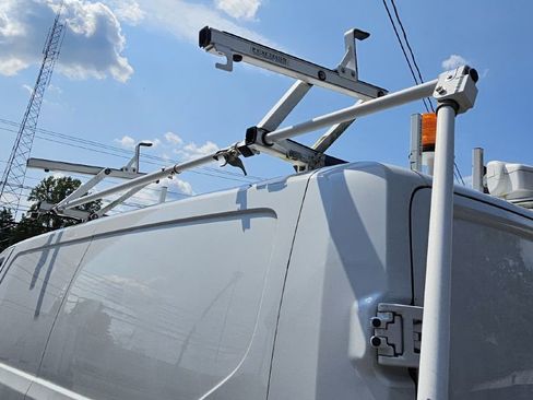 Used 2015 Ford Transit 250 250 image 9