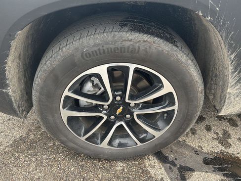 Used 2025 Chevrolet TrailBlazer LT AWD/4WD image 11