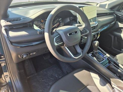 New 2026 Jeep Compass Latitude AWD/4WD image 3