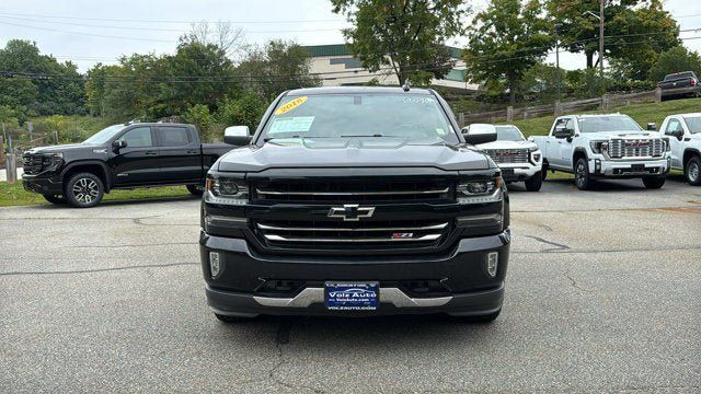 Used 2018 Chevrolet Silverado 1500 LTZ Z71 AWD/4WD image 3