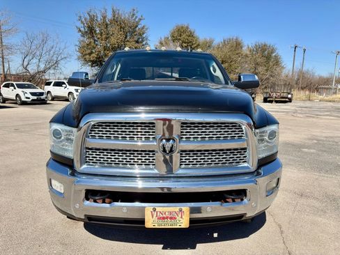 Used 2018 RAM 3500 Laramie image 9