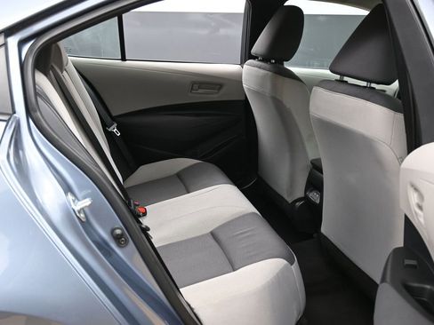 Used 2025 Toyota Corolla LE FWD image 33