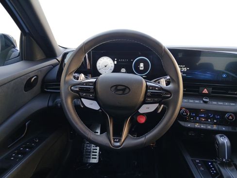 Certified 2025 Hyundai Elantra N image 12