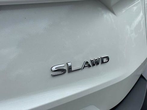 Certified 2023 Nissan Rogue SL w/ SL Premium Package image 24