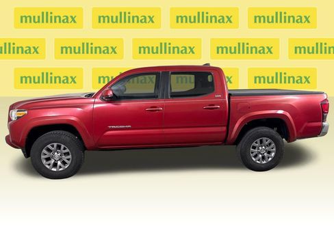 Used 2019 Toyota Tacoma SR5 image 12