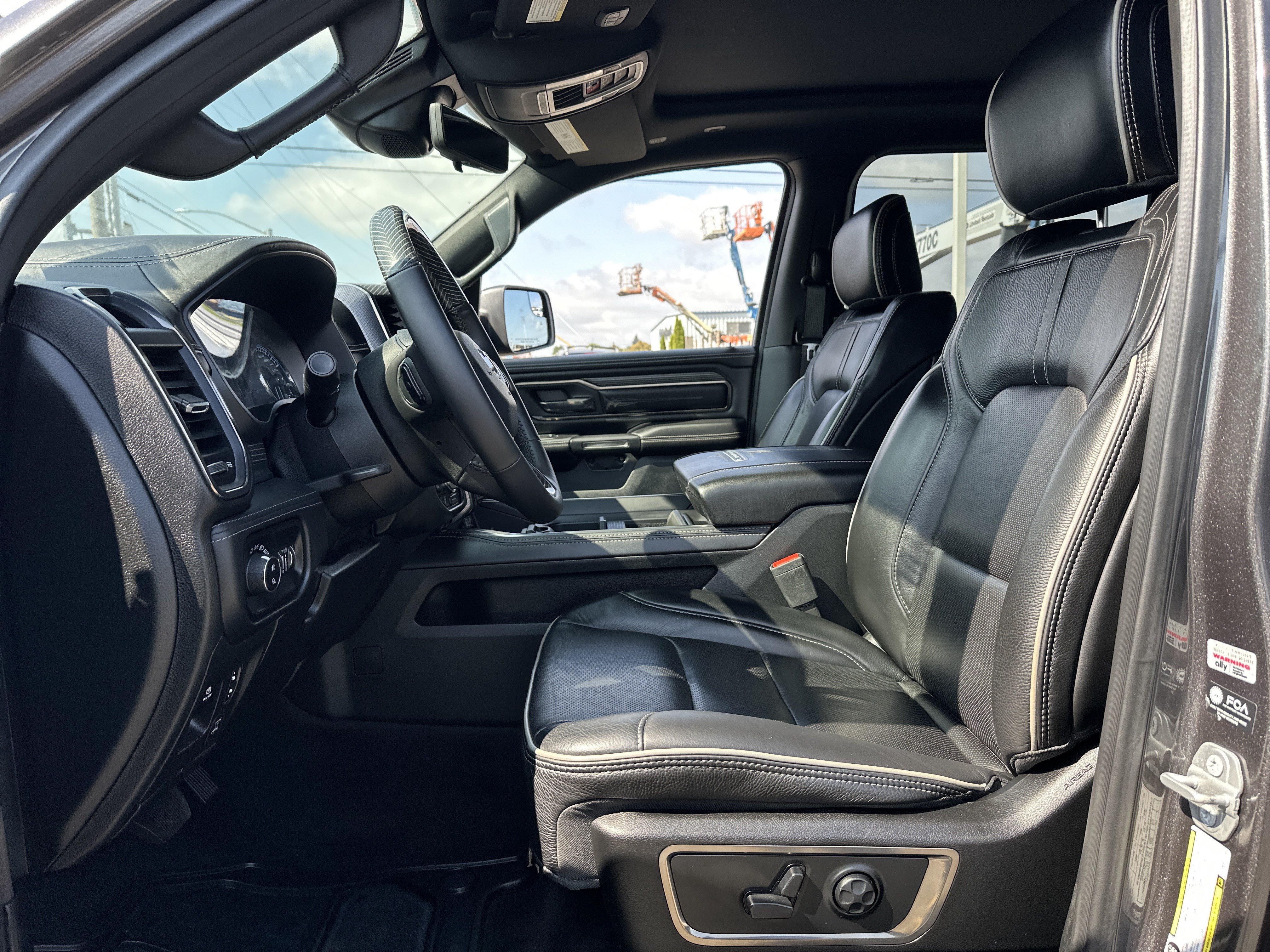 Used 2021 RAM 1500 Limited w/ Night Edition AWD/4WD image 10