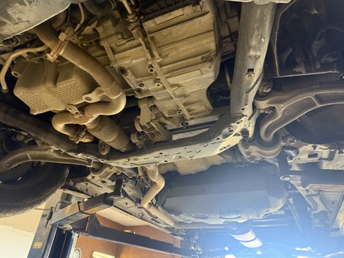 Used 2020 Chrysler Voyager L image 31