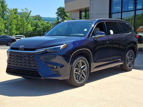 New 2026 Lexus TX 350 AWD image 2