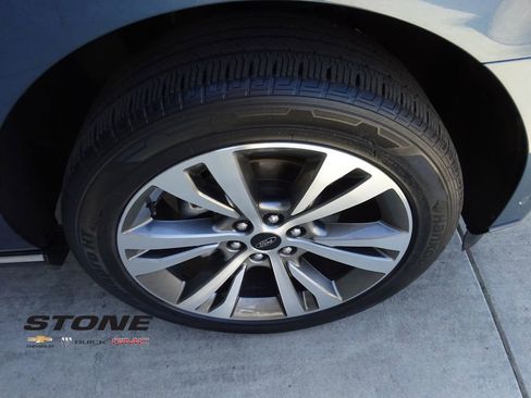 Used 2020 Ford Expedition Limited w/ Equipment Group 302A image 10