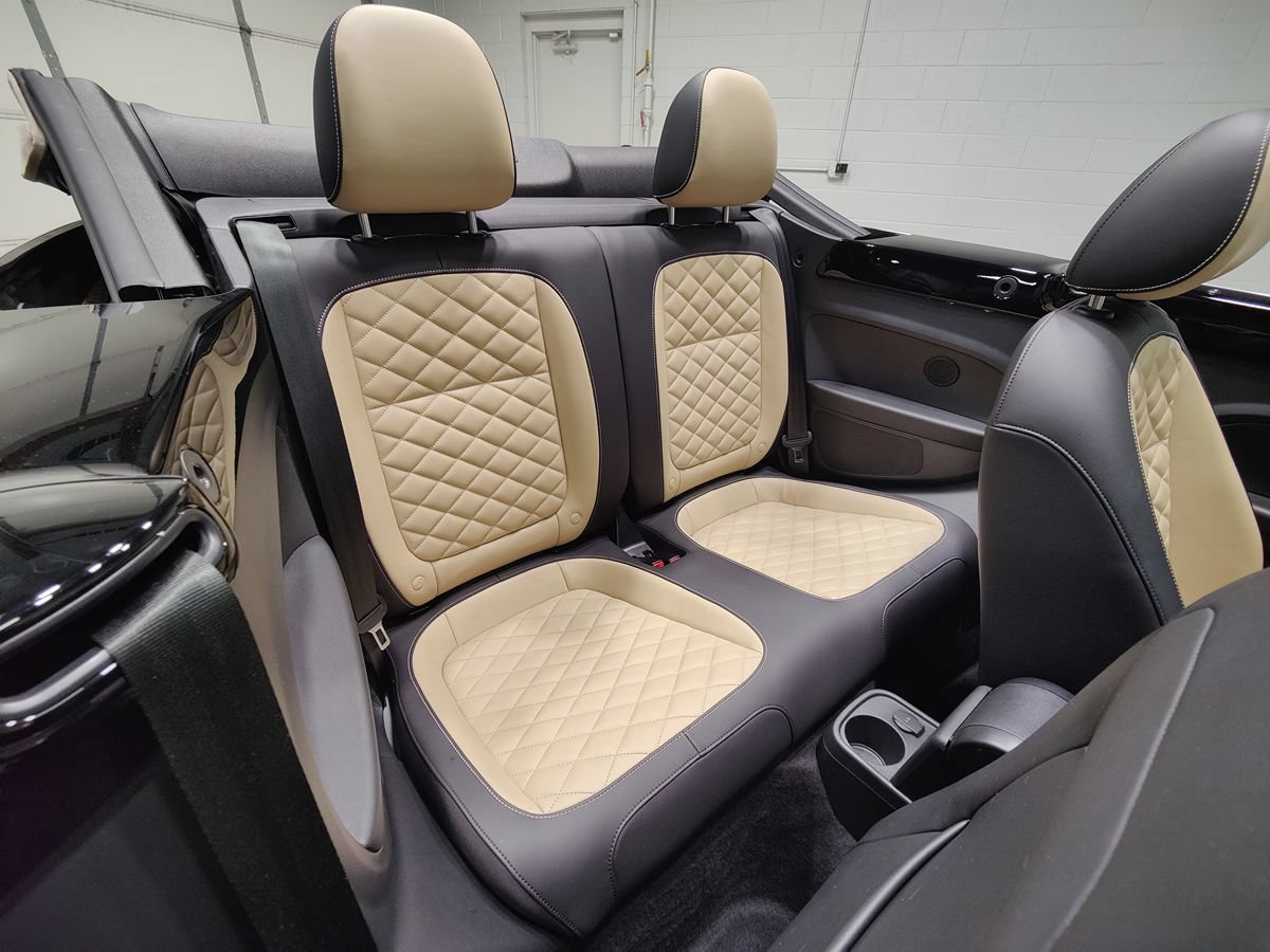 Used 2019 Volkswagen Beetle 2.0T Final Edition SEL FWD image 14