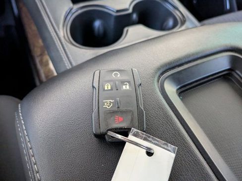 Used 2019 Chevrolet Tahoe LS image 27