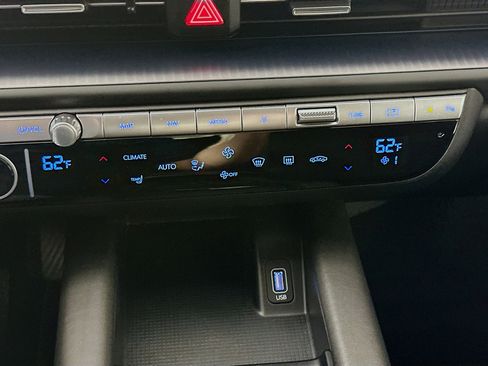 Used 2024 Hyundai Ioniq 6 SE image 24