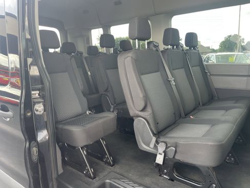Used 2023 Ford Transit 350 XLT image 11