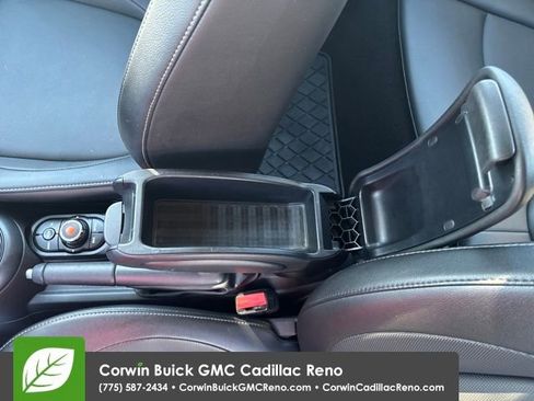 Used 2017 MINI Cooper 2-Door Hardtop image 26