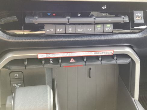 New 2026 Toyota Tundra SR5 image 36