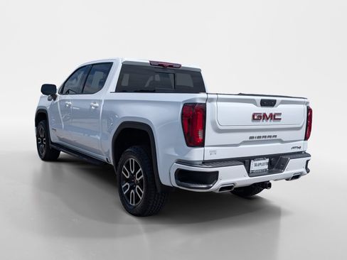Used 2023 GMC Sierra 1500 AT4 w/ AT4 Premium Package AWD/4WD image 4