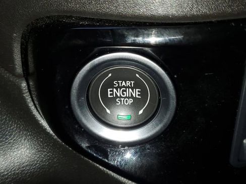 Used 2023 GMC Sierra 1500 SLE image 29