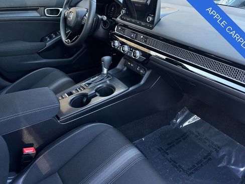 Used 2024 Honda Civic Sport image 16