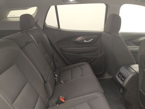 Used 2022 GMC Terrain SLE w/ Driver Convenience Package FWD image 19