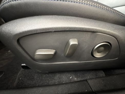 New 2026 Chevrolet Equinox EV LT image 14