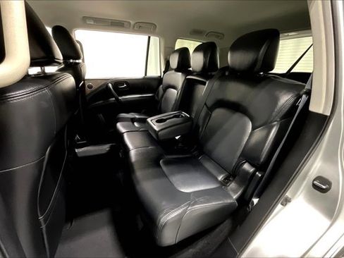 Used 2024 Nissan Armada SL image 26