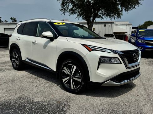 Used 2021 Nissan Rogue Platinum AWD/4WD image 11