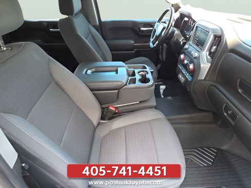 Used 2021 Chevrolet Silverado 1500 LT AWD/4WD image 25