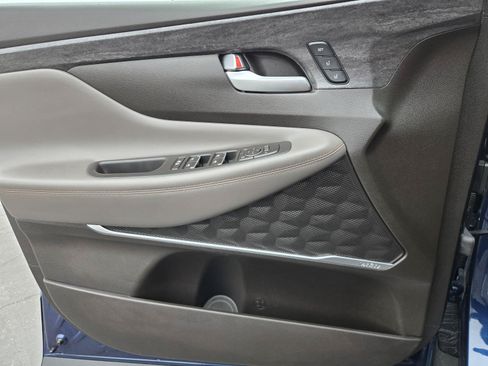 Used 2020 Hyundai Santa Fe Limited FWD image 19