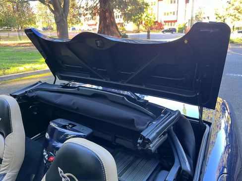 Used 2000 Chevrolet Corvette Convertible w/ Performance Handling Pkg image 15