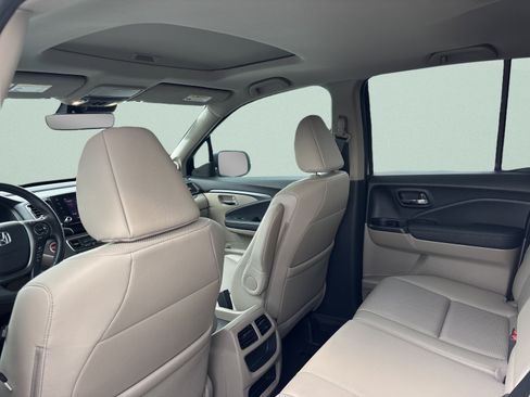 Used 2023 Honda Ridgeline RTL image 9