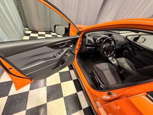 Used 2018 Subaru Crosstrek 2.0i Premium AWD/4WD image 14