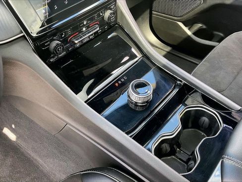 Certified 2023 Jeep Grand Cherokee Altitude image 32