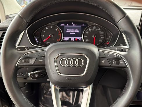 Used 2023 Audi Q5 2.0T Premium w/ Convenience Package AWD/4WD image 22