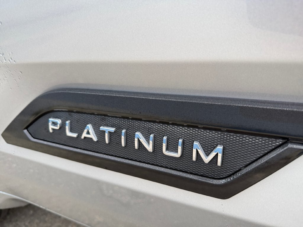 Used 2024 Toyota Tundra Platinum AWD/4WD image 35