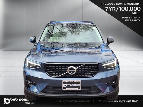 New 2026 Volvo XC40 B5 Plus w/ Protection Package Premier AWD/4WD image 22