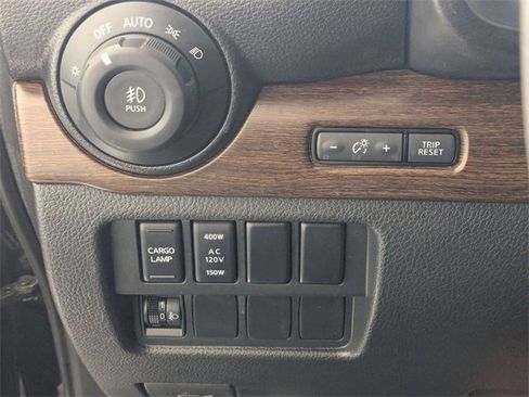 Used 2023 Nissan Titan Platinum Reserve w/ Moonroof Package image 16