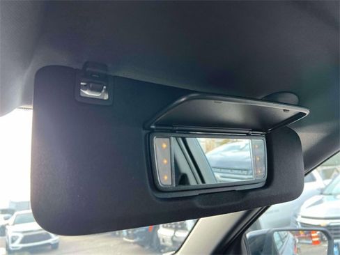 Used 2023 Chevrolet Equinox RS w/ RS Leather Package image 33