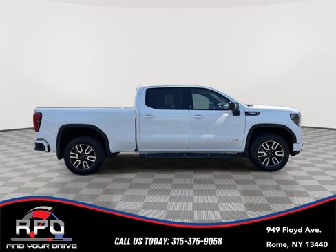 Used 2024 GMC Sierra 1500 AT4 w/ AT4 Preferred Package AWD/4WD image 6