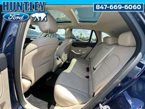 Used 2022 Mercedes-Benz GLC 300 4MATIC w/ Premium Package Lite image 13