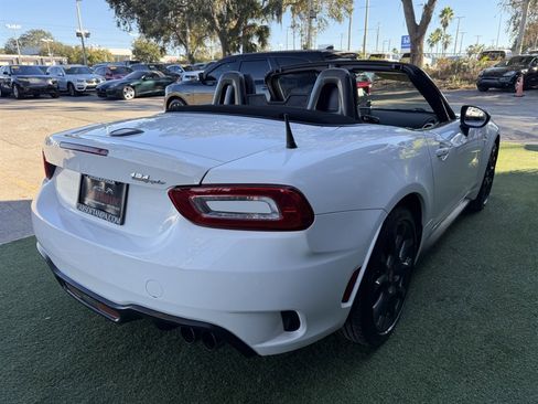 Used 2017 FIAT 124 Spider Abarth image 6