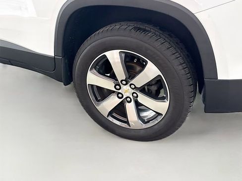 Used 2018 Chevrolet Traverse LT image 35