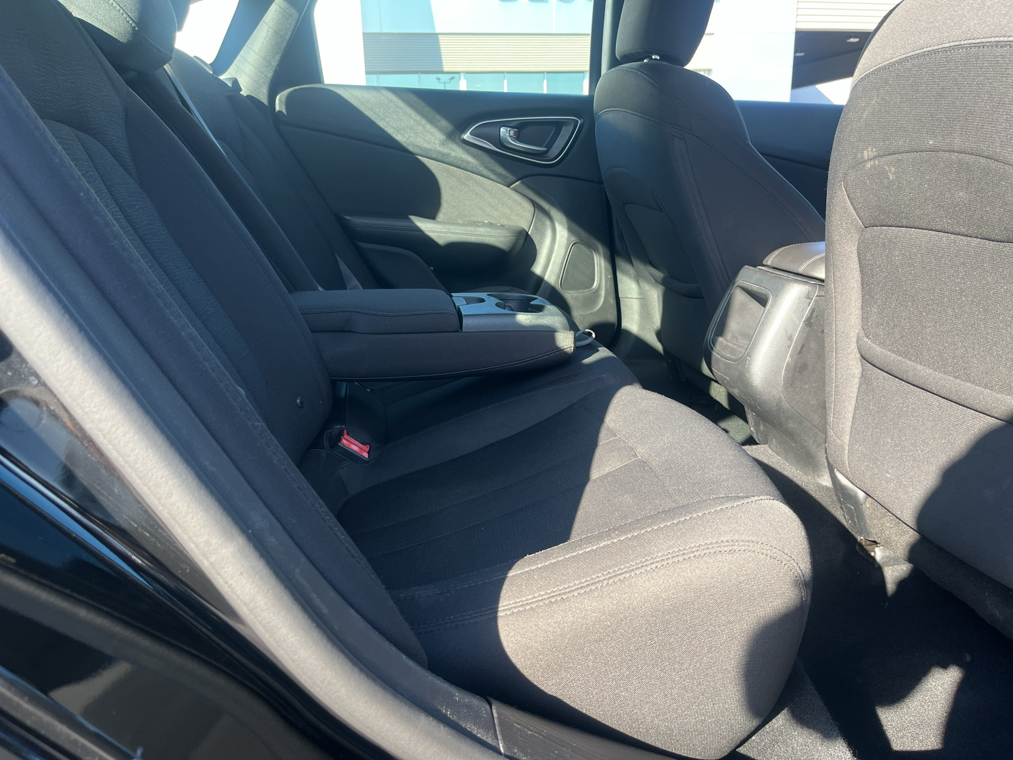 Used 2016 Chrysler 200 Limited w/ Convenience Group FWD image 28