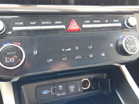 Used 2025 Hyundai Tucson SEL FWD image 21